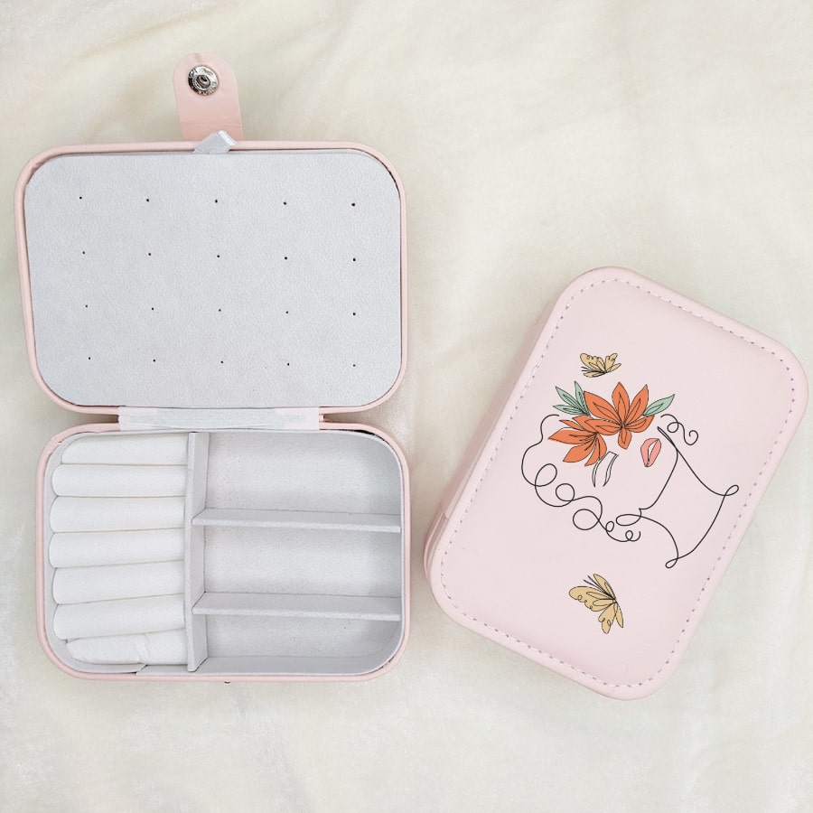 Enigmatic jewelry organizer